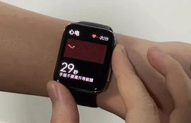 apple watch se和7的区别是什么